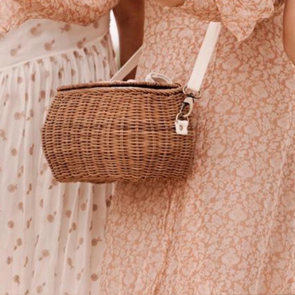 Olli Ella Mamacahri Wicker Basket w/ Canvas Carry Strap & Lid Boho Multiuse - Picture 5 of 10